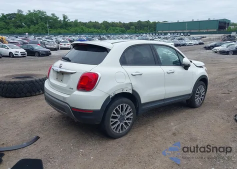 2016 Fiat 500X Trekking из США, поврежденный, VIN ZFBCFYCT0GP333042